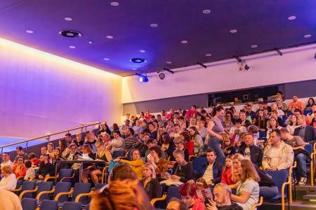 Območna revija plesnih skupin Finesa plesa 2024 (1)